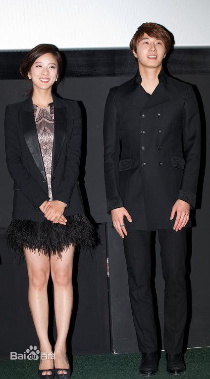 最全丁一宇(JungilWoo)在《花美男拉面馆》试映会中的壁纸