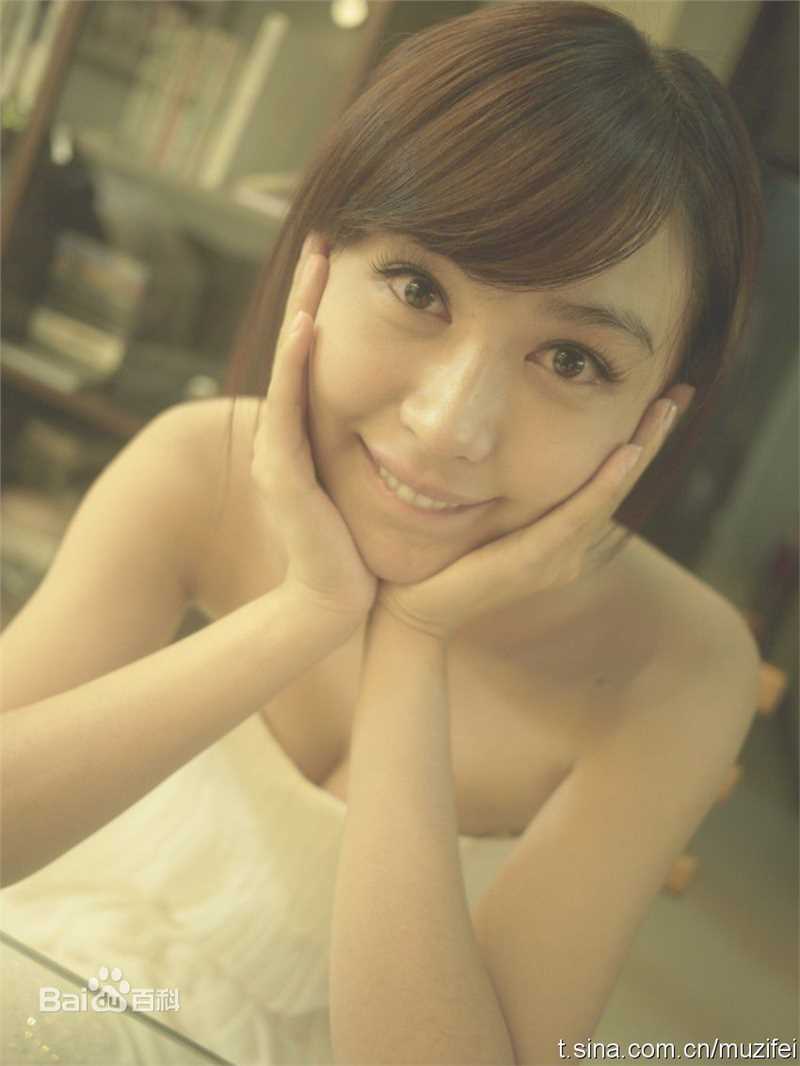 最优质李菲儿生活照