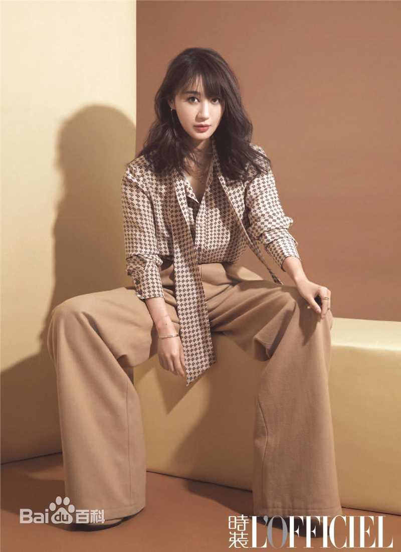 李菲儿时装LOFFICIEL前后照片