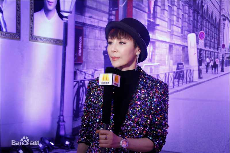 岳秀清获奖现场性感图片图集