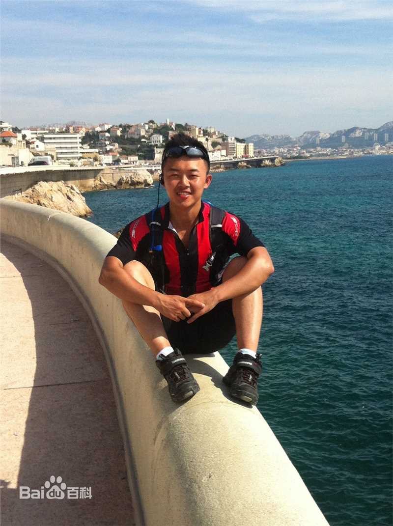 许明虎(Tiger Xu)生活照前后照片