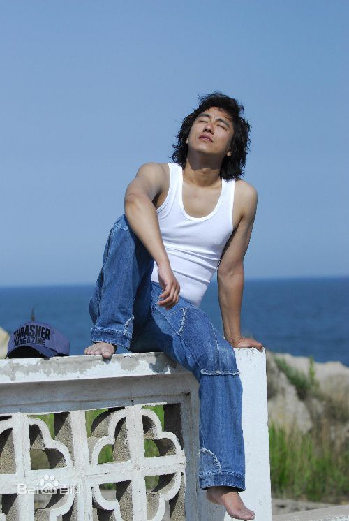 黄勐生活中的图册