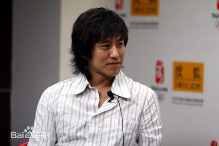 黄勐生活中的图册