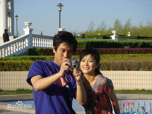 黄勐生活中的图册