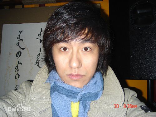 黄勐生活中的图册