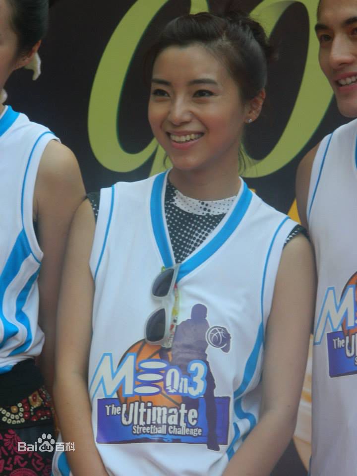 周颖活动图片图册