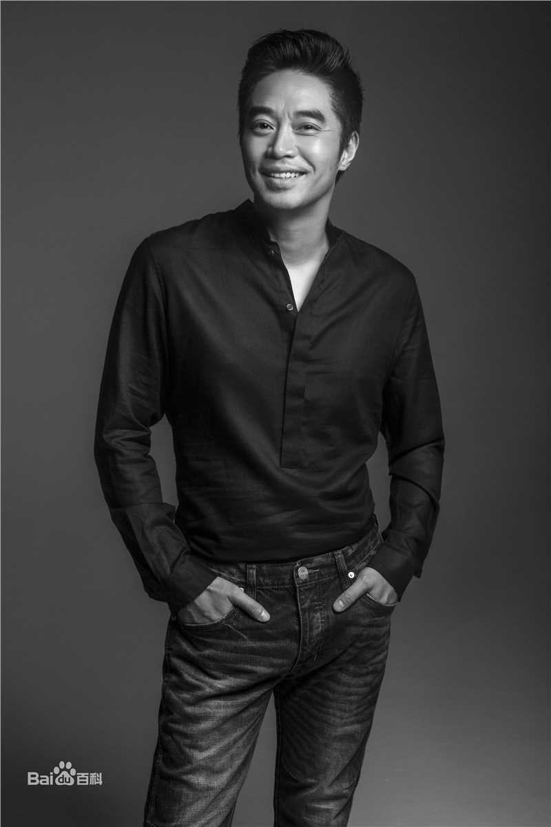 孙逊最新帅气——壁纸