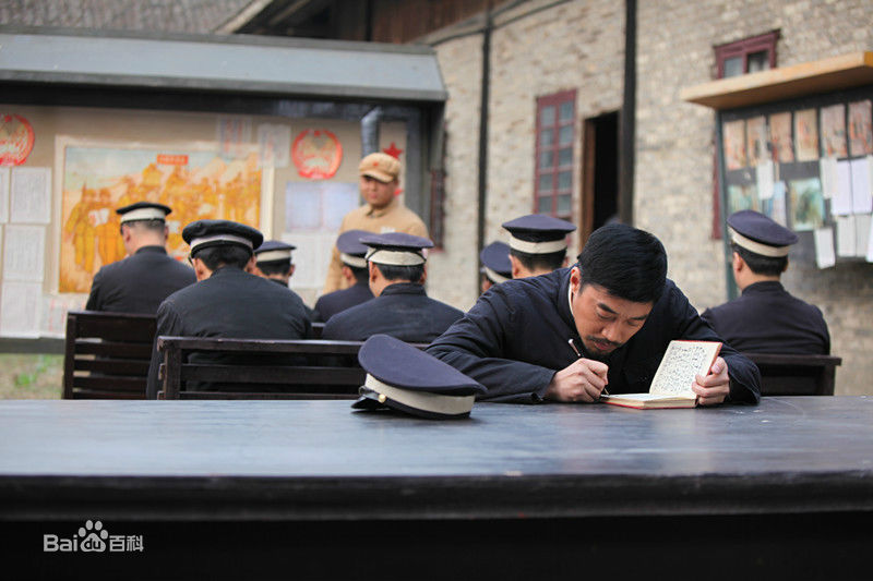 孙逊《警察遇到兵》最全剧照