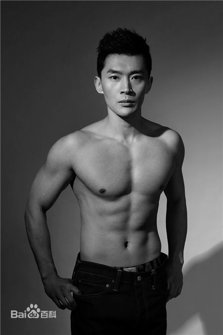 最优质曹磊生活照