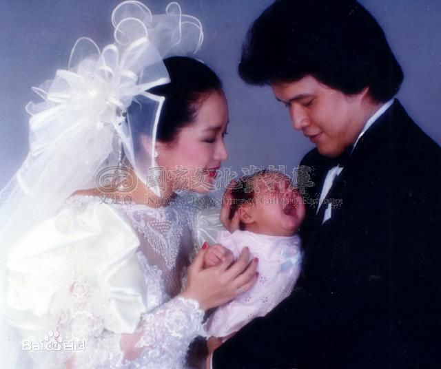 朱凯莉(Tanny Tien Niu)恬妞与万梓良生活照相册