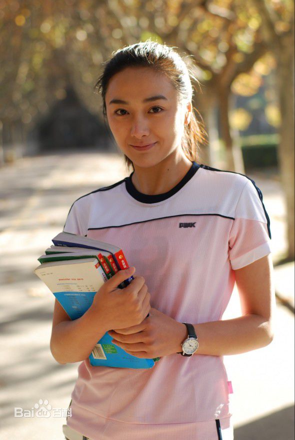 精选舒砚在《毕业时刻》饰 徐默涵中的图册