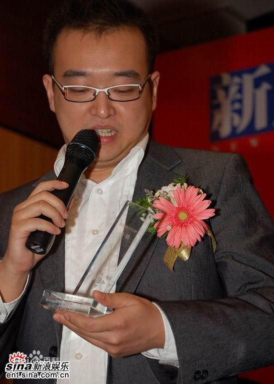 朱轶主持节目前后照片