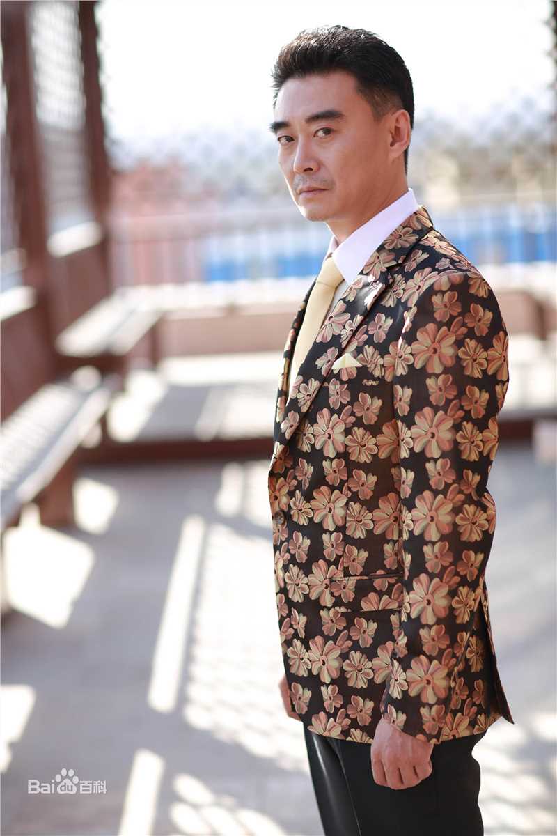 徐光宇艺术照性感图片图集