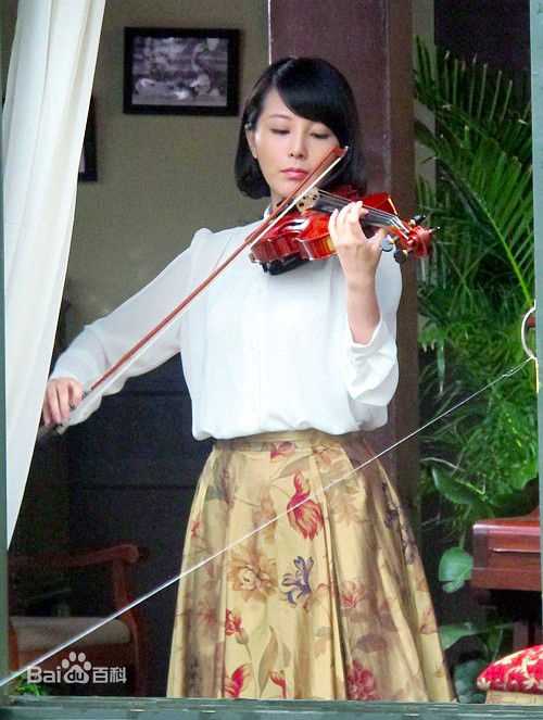 最全刘雨鑫在《假面》饰顾青童中的壁纸