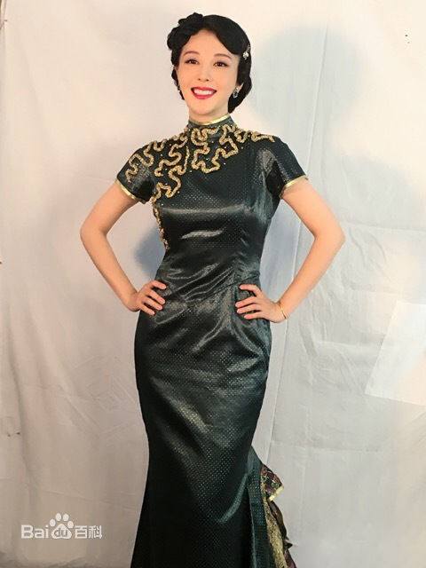 刘雨鑫在《烟花易冷》饰乔玲珑中的