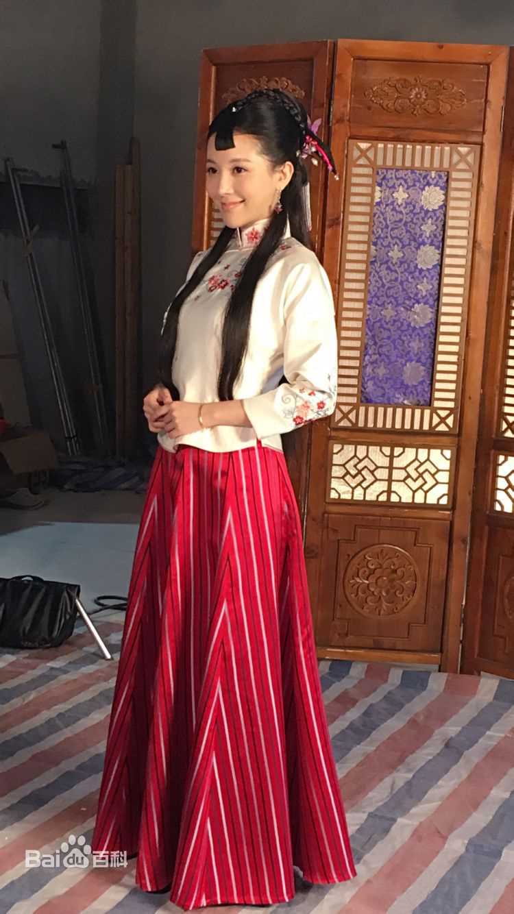 最优质刘雨鑫在《长江往事》饰媚儿中的相册