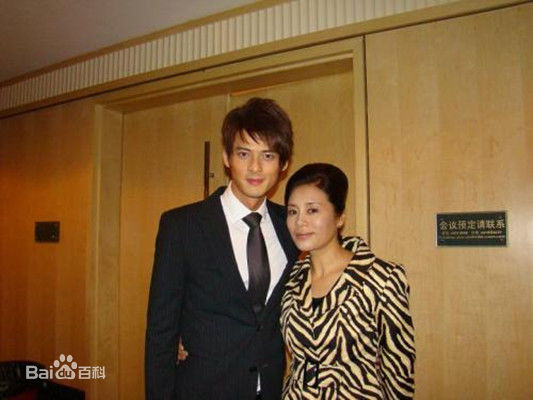 最优质李凤绪精彩图册