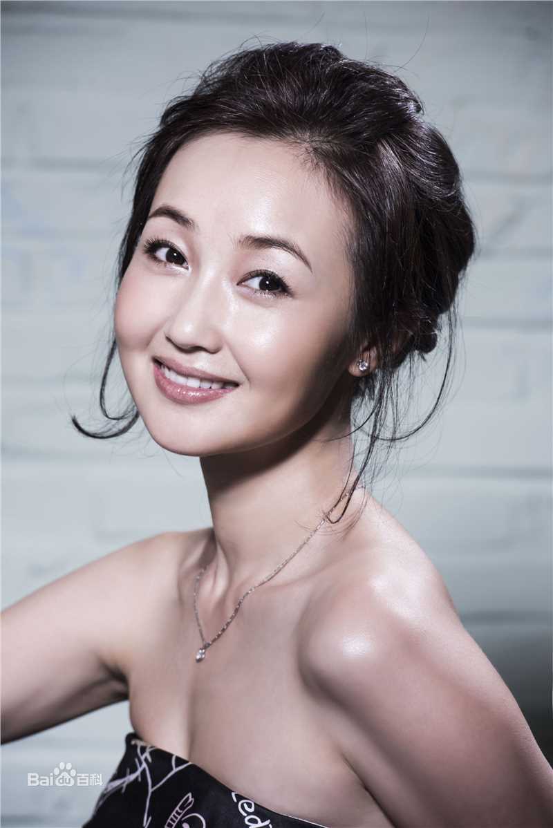 尹馨梓(yǐn xīn zǐ)时尚前后照片