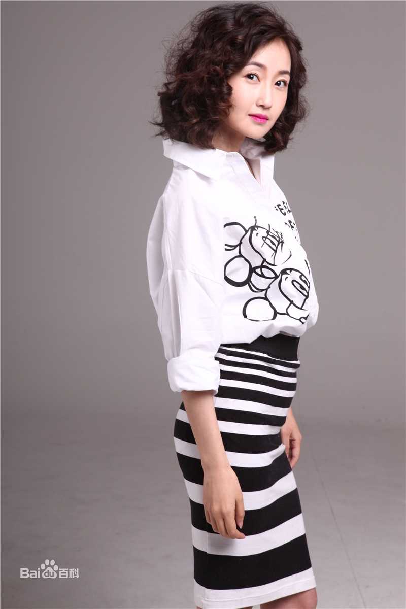 尹馨梓(yǐn xīn zǐ)时尚前后照片