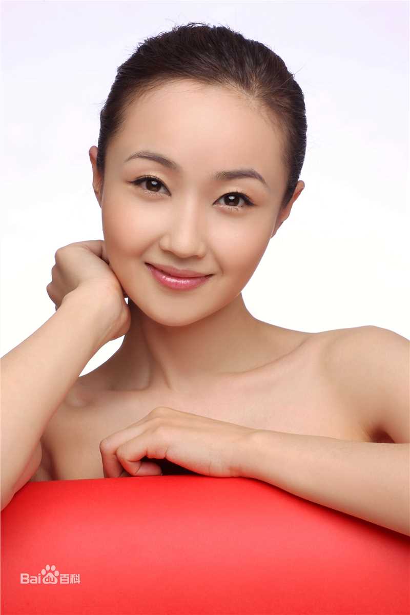 尹馨梓(yǐn xīn zǐ)时尚前后照片