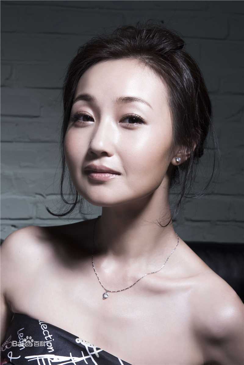 尹馨梓(yǐn xīn zǐ)时尚前后照片