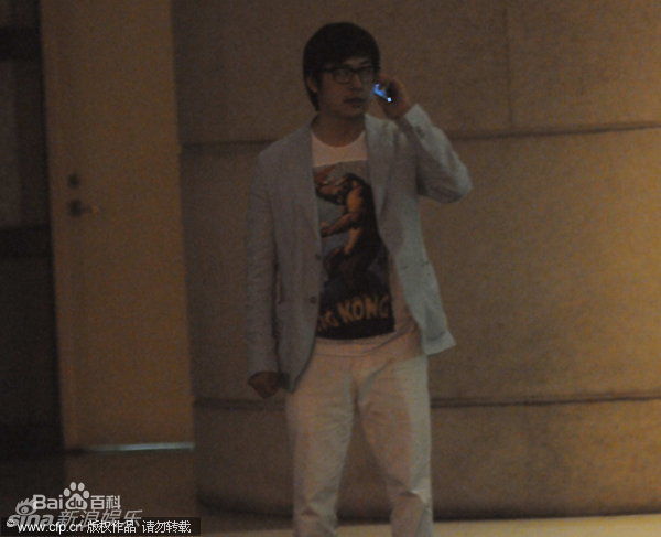 最新王岳伦(Yuelun Wang)精彩图册