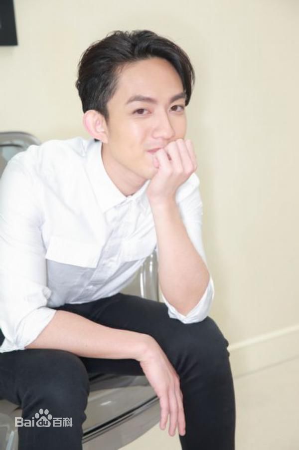 林宥嘉(Yoga Lin)生活照前后照片