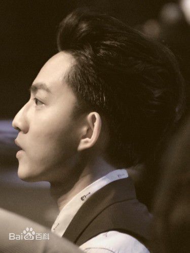 林宥嘉(Yoga Lin)生活照前后照片