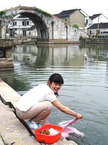 王莎莎电影作品集，性感图片图集