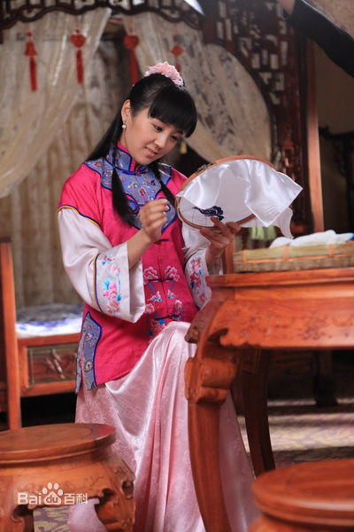 习雪《百媚千娇》最优质剧照