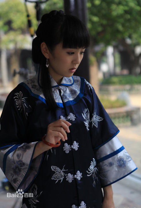 习雪2010年《百媚千娇》精选剧照