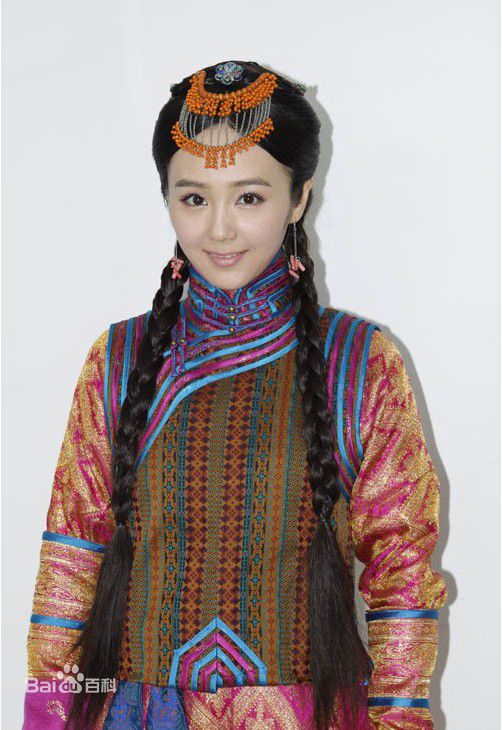 习雪2010年《宫锁心玉》最新剧照