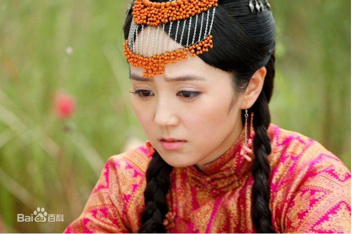 习雪2010年《宫锁心玉》最新剧照