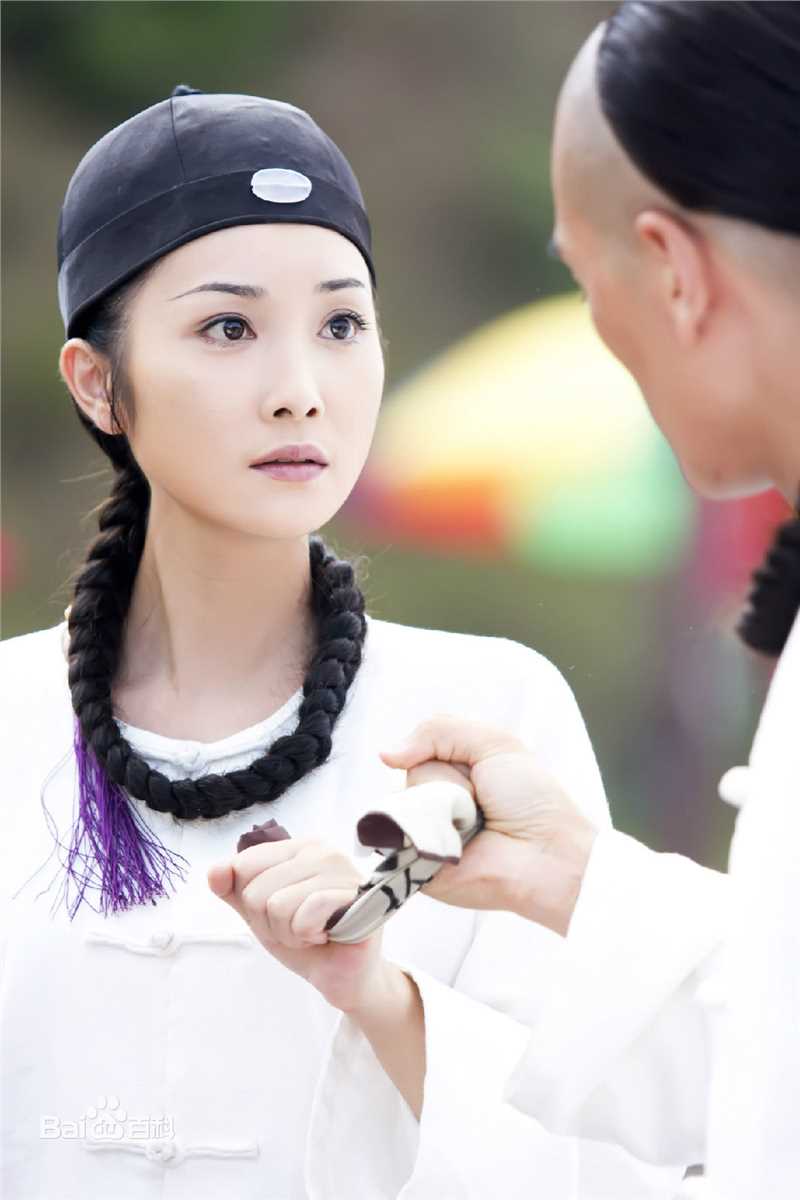 蒋林静(Jiang Linjing)古装造型前后照片