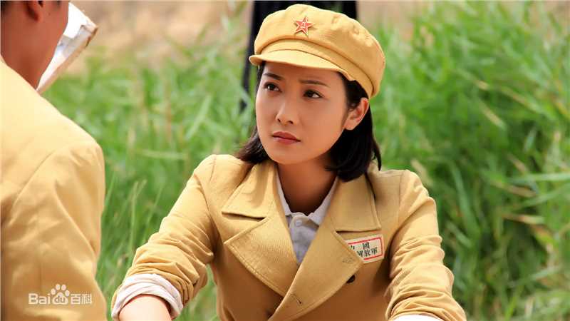 蒋林静(Jiang Linjing)军装造型壁纸壁纸