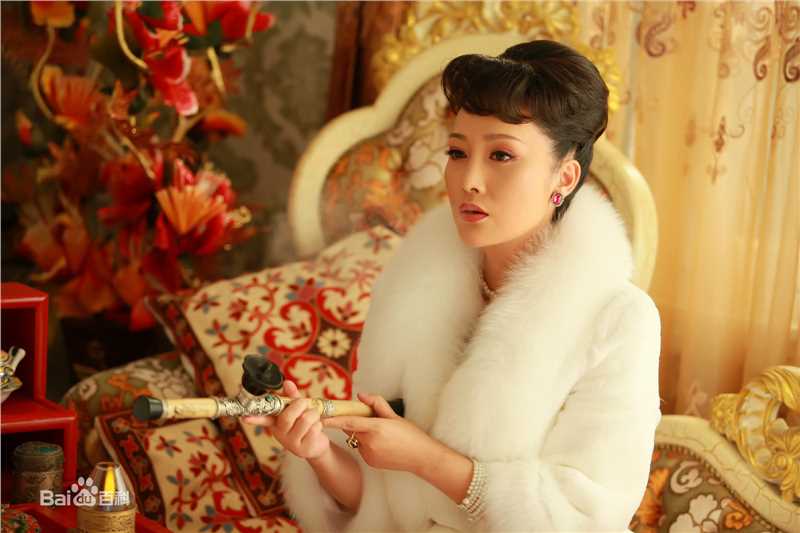 蒋林静(Jiang Linjing)年代造型性感图片图集