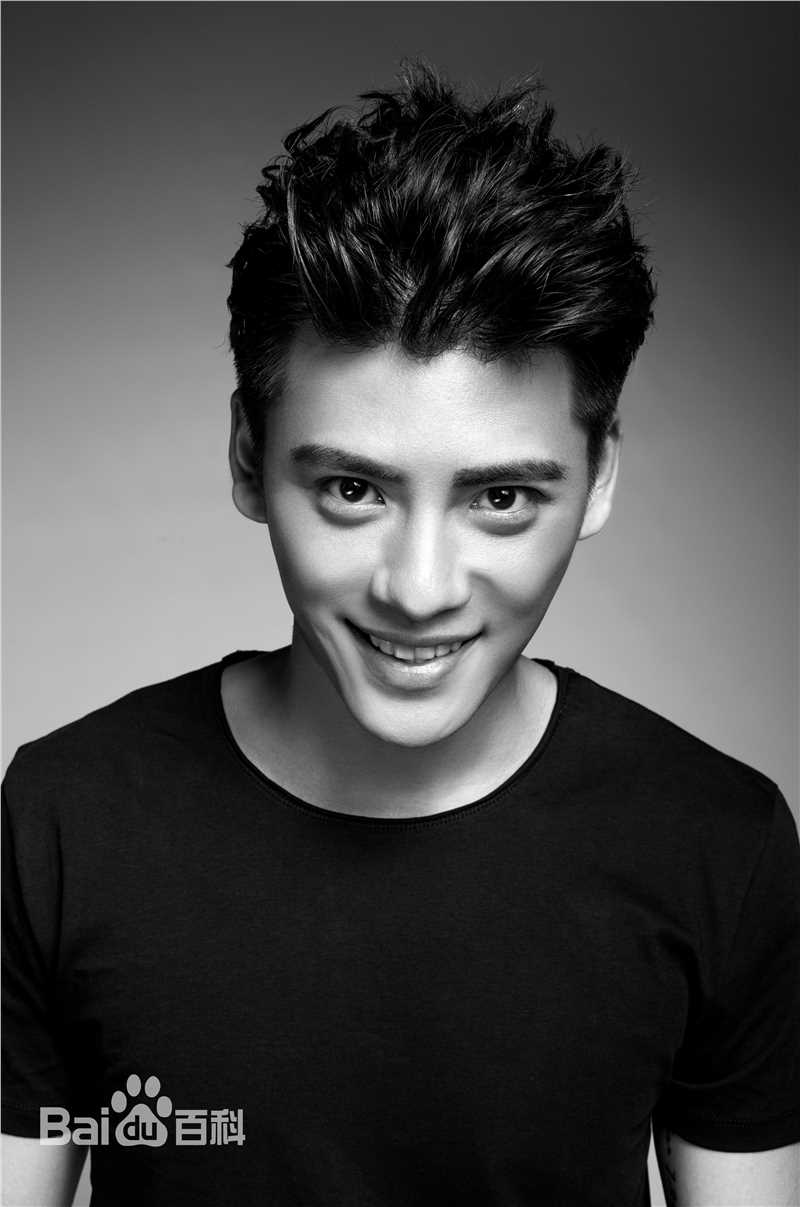 王子睿生活照生活照相册