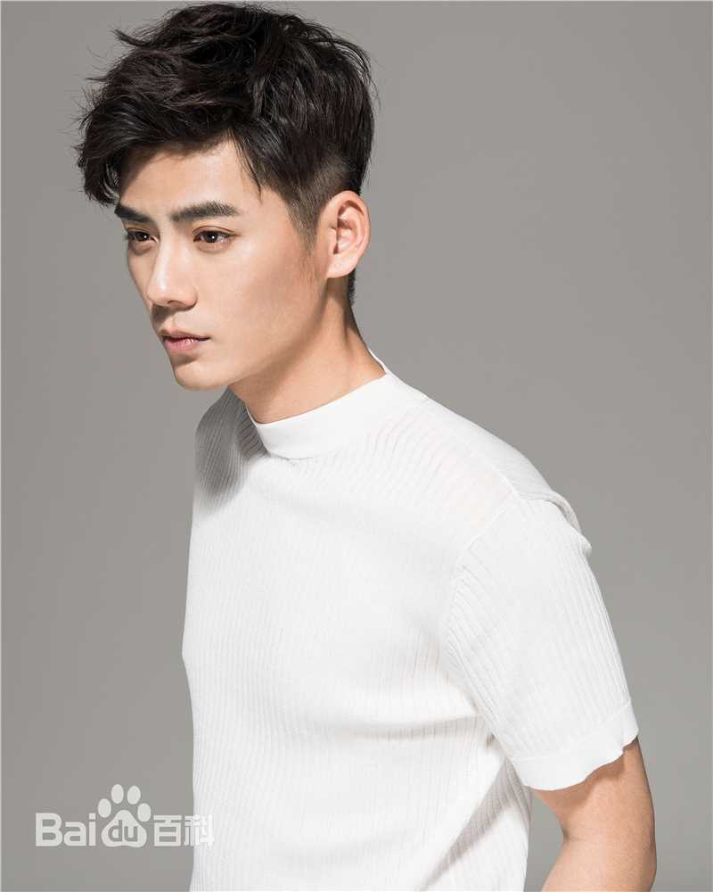 王子睿生活照生活照相册