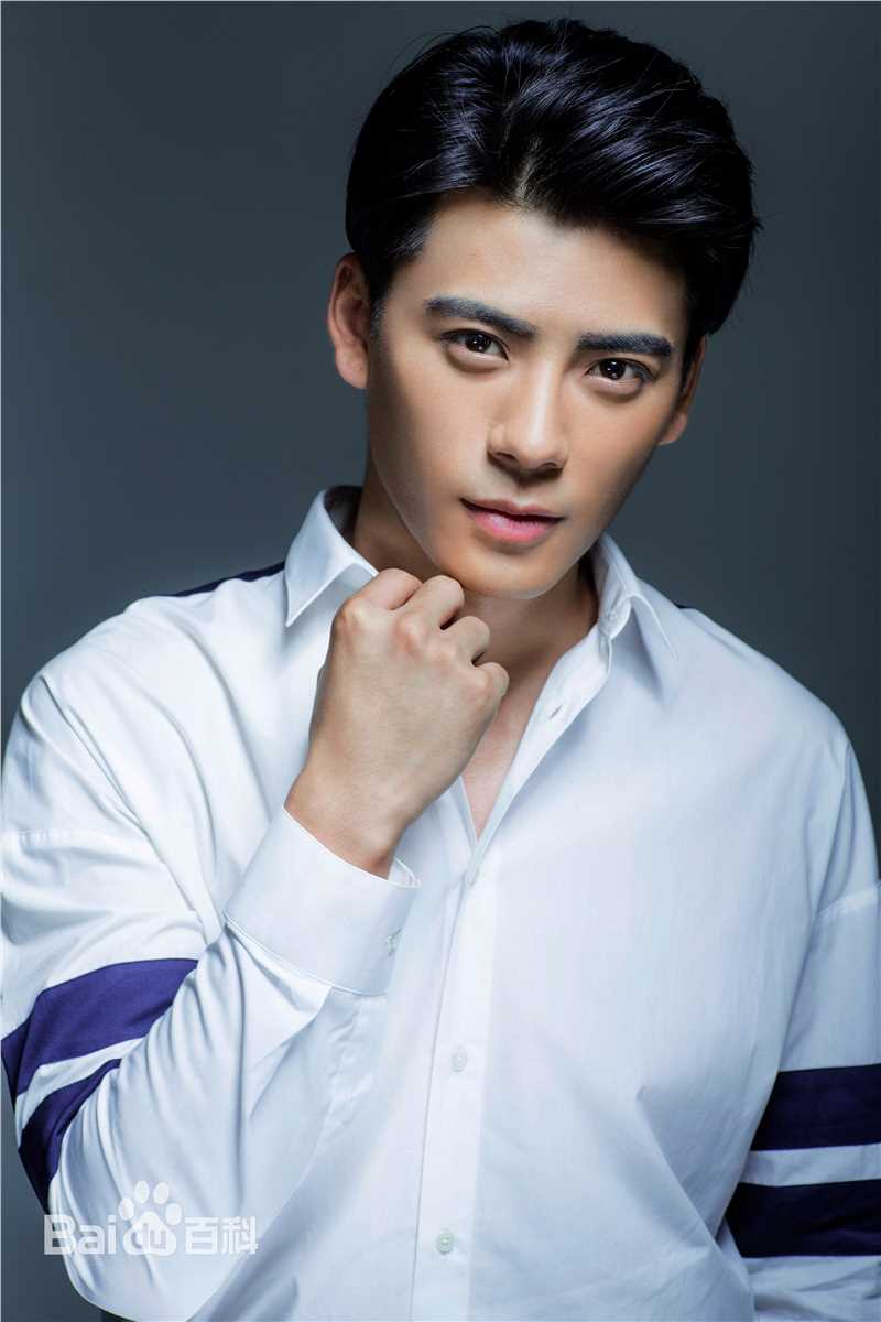 王子睿生活照生活照相册