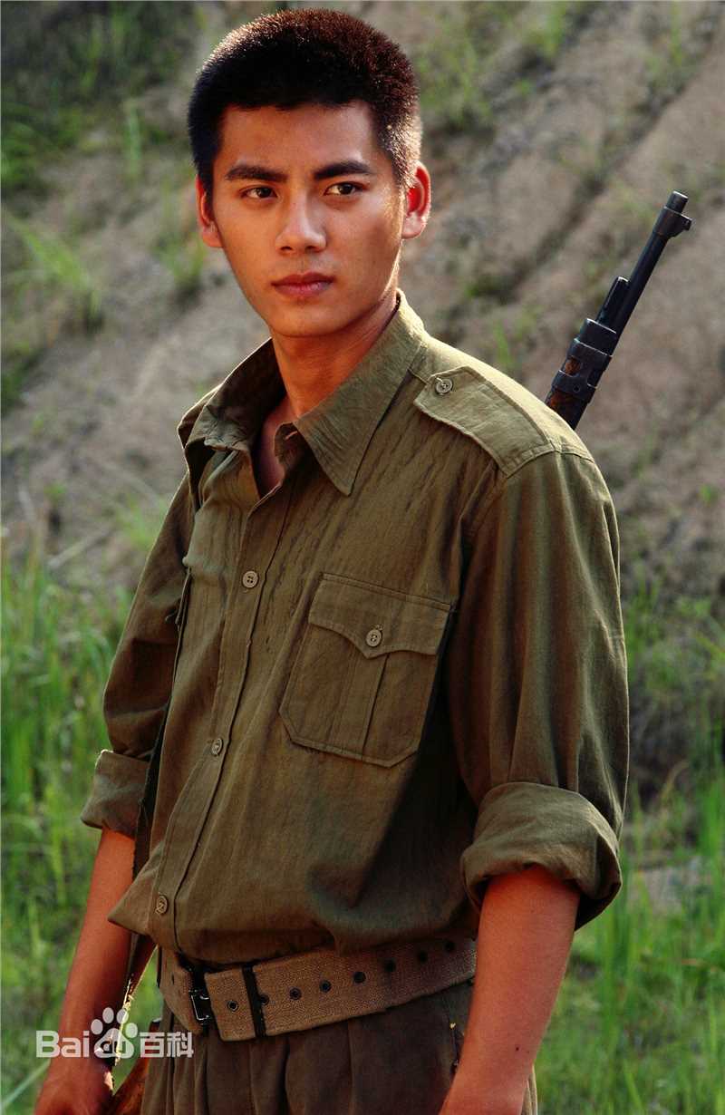 王子睿《遍地狼烟》精选剧照