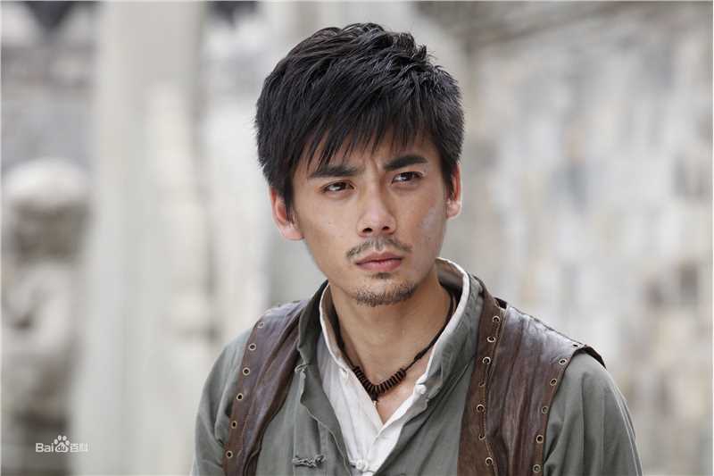 王子睿《遍地狼烟》精选剧照