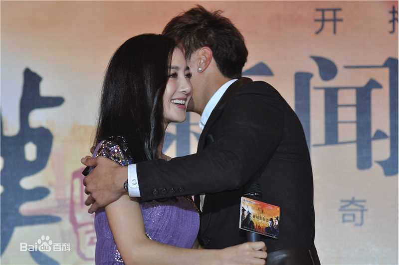 李依晓(Yixiao Li)出席活动生活照