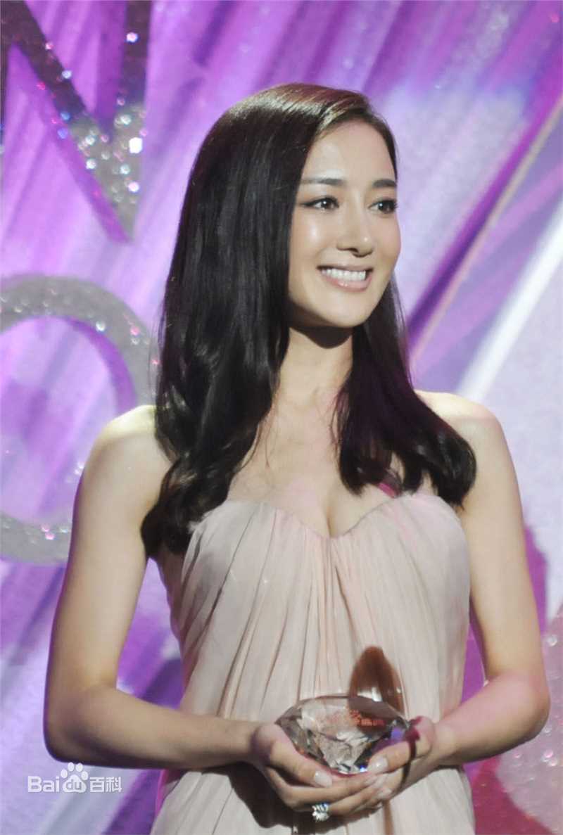 李依晓(Yixiao Li)出席活动生活照