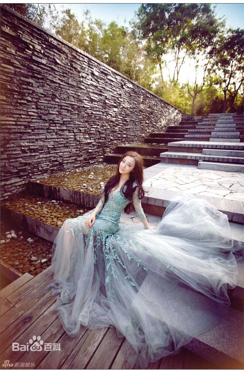 李依晓(Yixiao Li)最新大片图集