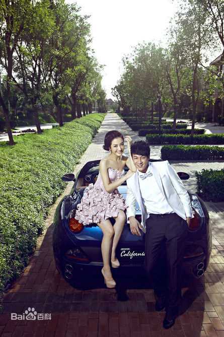 最新李依晓(Yixiao Li)新娘图集