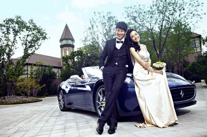 最新李依晓(Yixiao Li)新娘图集