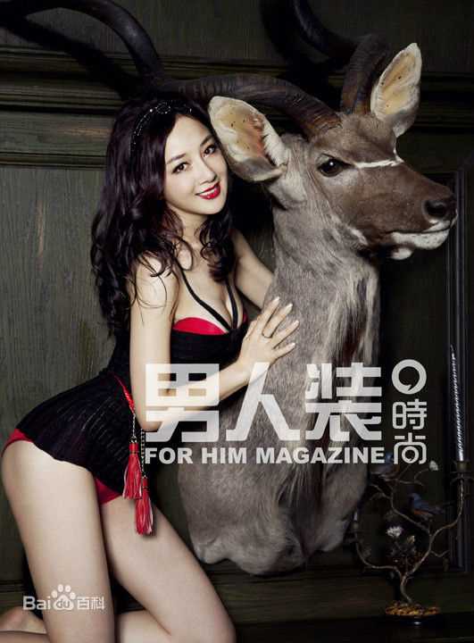 李依晓(Yixiao Li)男人装前后照片