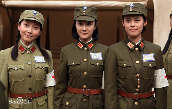 最全李依晓(Yixiao Li)在《战地花开》周静波中的壁纸