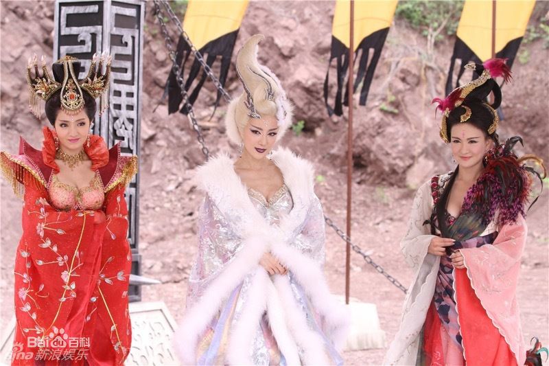 高清李依晓(Yixiao Li)在《封神英雄》苏妲己中的图集