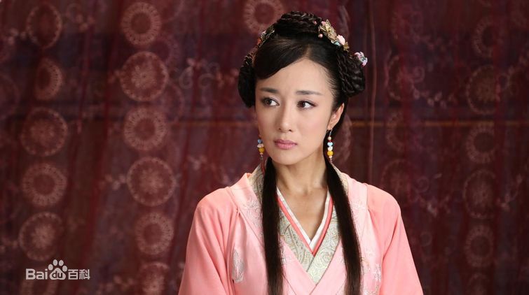 最全李依晓(Yixiao Li)在《半为苍生半美人》明心中的相册